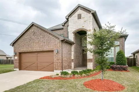 2031 Milano Ln, Lewisville, TX 75077