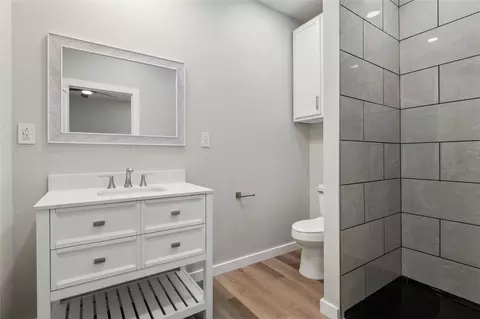 Bath - 608 E Main St, Denison, TX 75021 photo 1 of 3