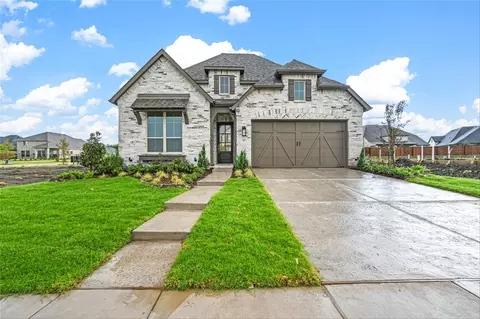 1905 Finn Ave, Van Alstyne, TX 75495