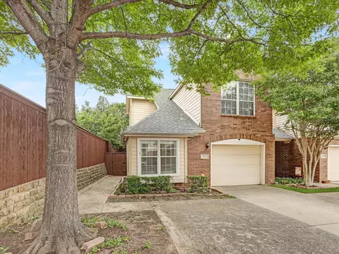 2454 Southcourt Cir, Irving, TX 75038