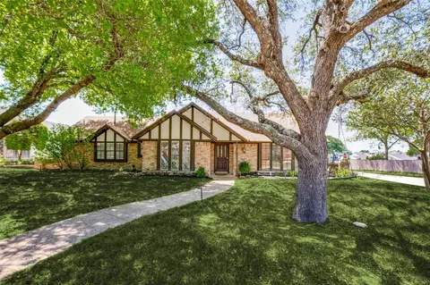 2836 Knollwood Dr, Plano, TX 75075