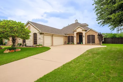 1208 Genesis Dr, Mansfield, TX 76063