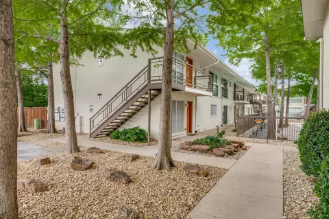 4616 W Lovers Ln #209, Dallas, TX 75209