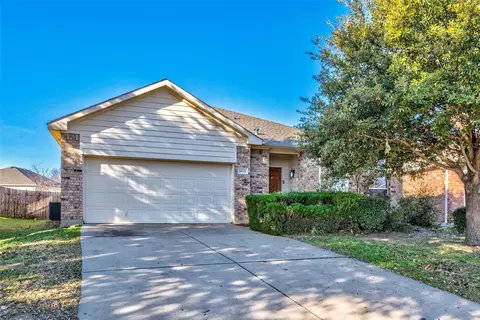14021 Coyote Trl, Haslet, TX 76052