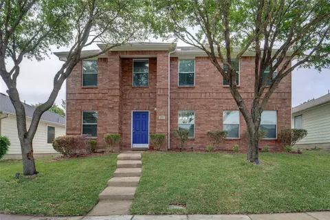 152 Bushel Ln, Dallas, TX 75241
