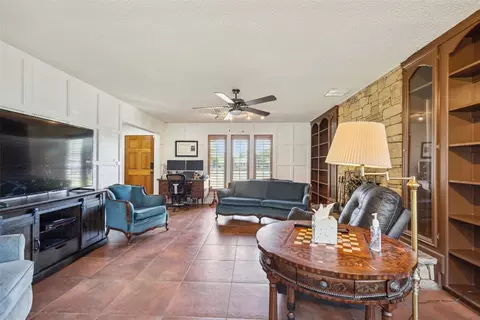 Living - 3606 Toler Rd, Rowlett, TX 75089 photo 2 of 4