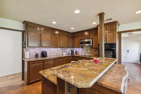 Kitchen - 3606 Toler Rd, Rowlett, TX 75089 photo 1 of 3