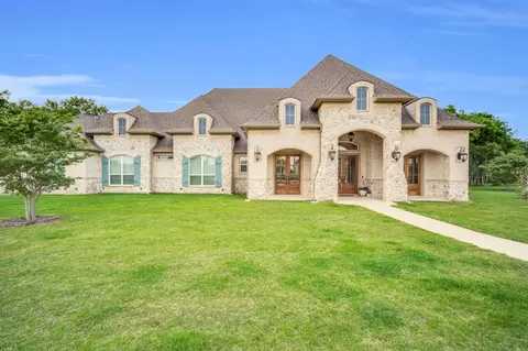 421 Mcdonnell Ct, Waxahachie, TX 75167