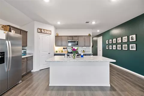 Kitchen - 3113 Singleton Rd, Forney, TX 75126 photo 2 of 6