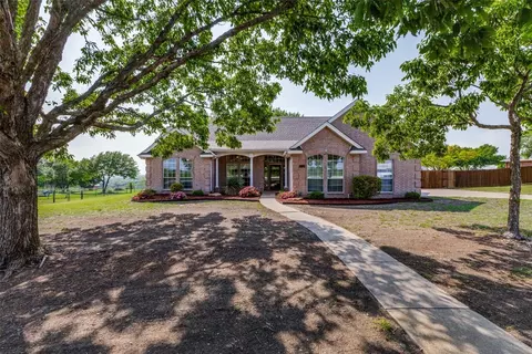 7031 Singleton Rd, Midlothian, TX 76065