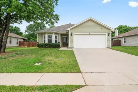 4809 Pinnacle Pl, Denison, TX 75021
