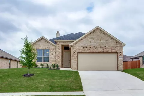 8304 Rockway St, White Settlement, TX 76108