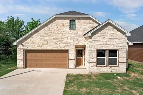 99 Fairview Ave, Waxahachie, TX 75165