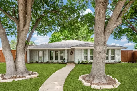 2904 Roundrock Trl, Plano, TX 75075