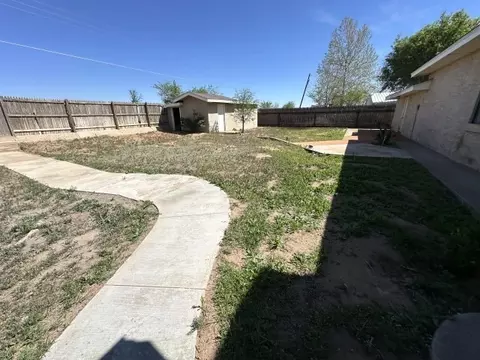 Exterior - 1605 Eubanks, Big Spring, TX 79720 photo 6 of 7