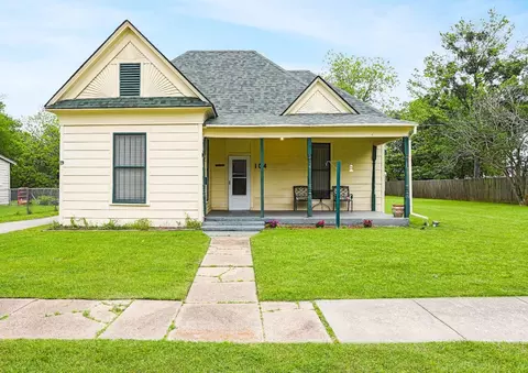 104 Lydia St, Terrell, TX 75160