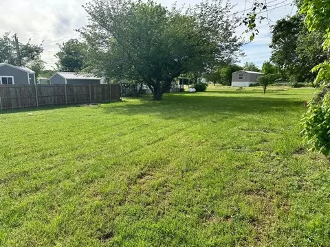 4502 Cathy Dr, Granbury, TX 76049