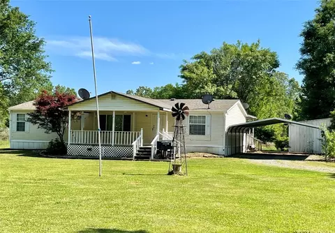 166 Amy Ln, Benton, LA 71006