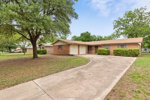 1201 Melrose Dr, Waco, TX 76710