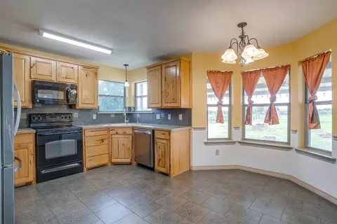 Kitchen - 210 E Arbor Ct, Springtown, TX 76082 photo 1 of 5