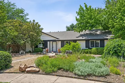 2037 Fairmeadow Dr, Richardson, TX 75080