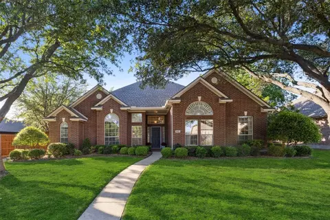 5421 Lincolnshire Dr, Richardson, TX 75082
