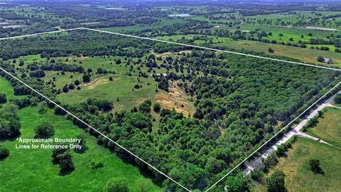 2118 Berry Rd, Forestburg, TX 76239