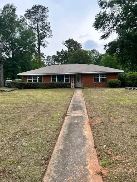 3701 Bobbitt Pl, Shreveport, LA 71107