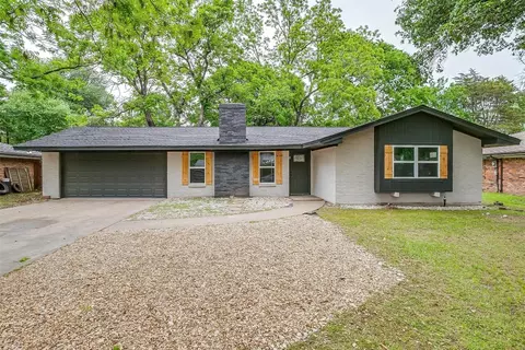 610 Madison Dr, Corsicana, TX 75110