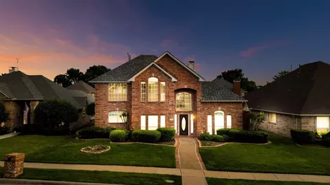 2912 Barksdale Dr, Plano, TX 75025