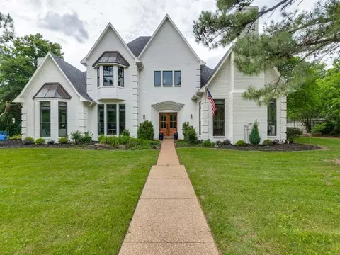 6300 Wyatt Dr, Colleyville, TX 76034