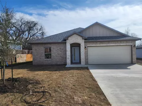 3204 Purington Ave, Fort Worth, TX 76103