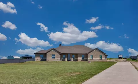 3024 Jolene Ct, Springtown, TX 76082