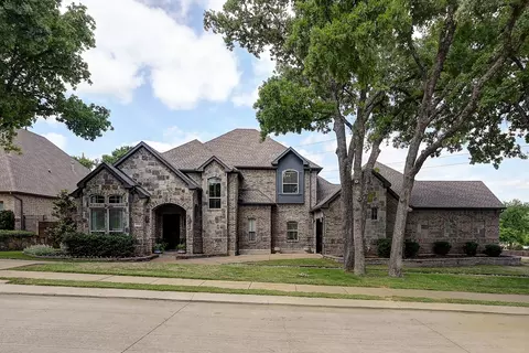 4344 Crestwood Ct, Grapevine, TX 76051
