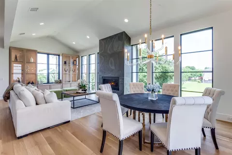 4502 Abbott Ave #301, Highland Park, TX 75205
