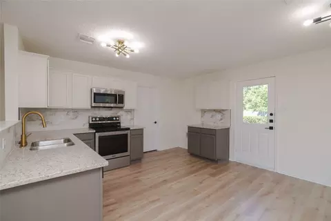7617 Shoal Bnd, Denton, TX 76210