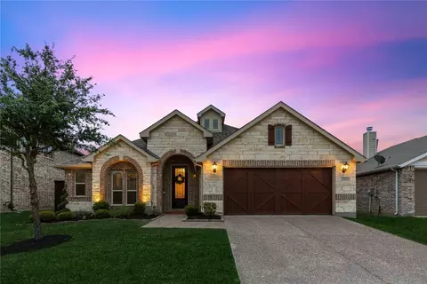 1409 Roadrunner Dr, Little Elm, TX 75068