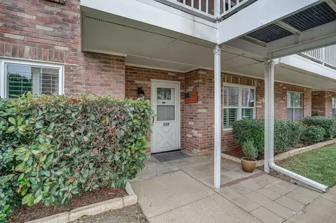8511 Westover Ct #133, Granbury, TX 76049