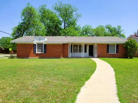 5 Mill Ct, Abilene, TX 79603