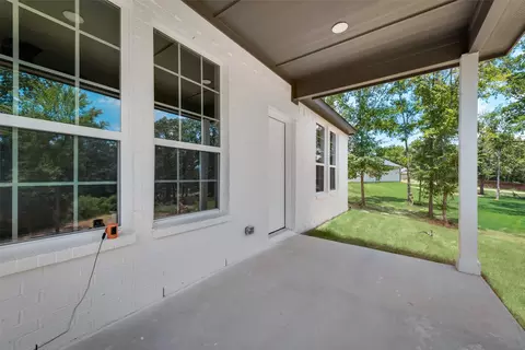 Exterior - 236 Lakeview Cir, Eustace, TX 75124 photo 4 of 7