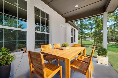 Exterior - 236 Lakeview Cir, Eustace, TX 75124 photo 3 of 7