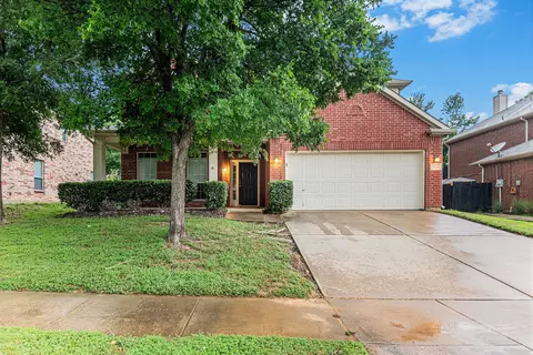 7837 Harvest Hill Rd, North Richland Hills, TX 76182