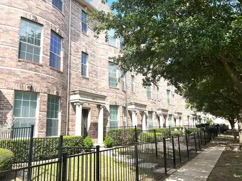 2500 Rockbrook Dr #3B-39, Lewisville, TX 75067