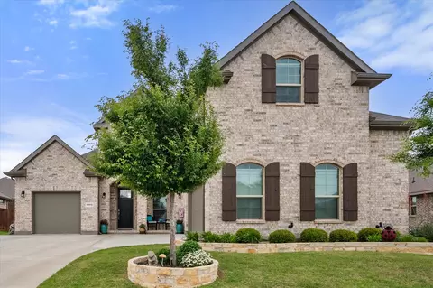 10512 Firefly Ct, Midlothian, TX 76065