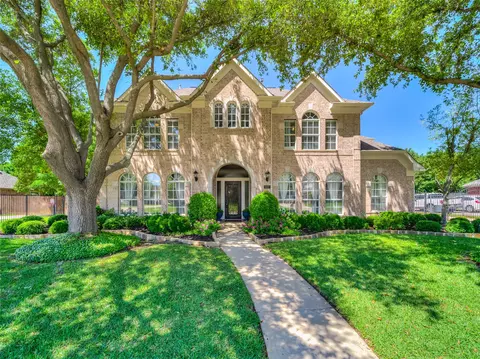 823 Clearwater Ln, Keller, TX 76248