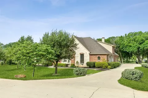 317 E Carruth Ln, Double Oak, TX 75077