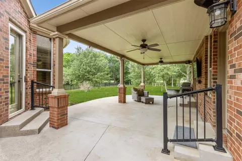 Exterior - 317 E Carruth Ln, Double Oak, TX 75077 photo 6 of 7