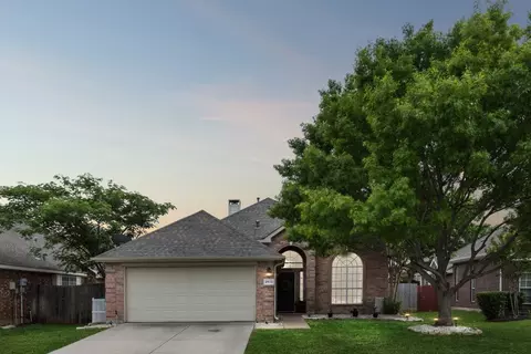 2612 Loon Lake Rd, Denton, TX 76210