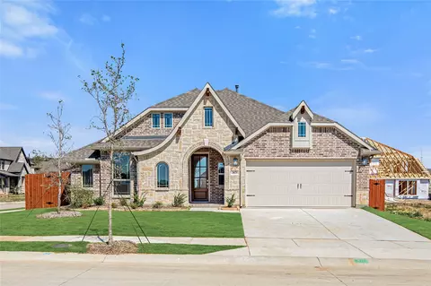 5620 Montex Rd, Argyle, TX 76226