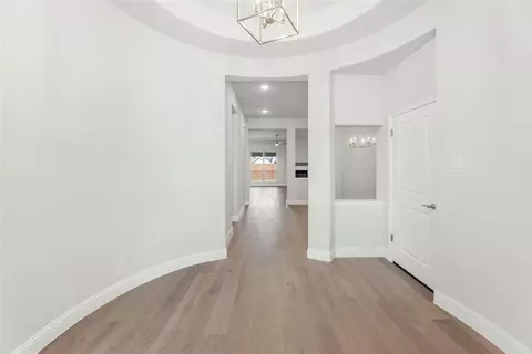 Entry Way - 5620 Montex Rd, Argyle, TX 76226 photo 2 of 4